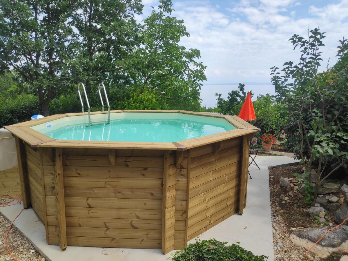 Apartment Zorka Medveja Εξωτερικό φωτογραφία