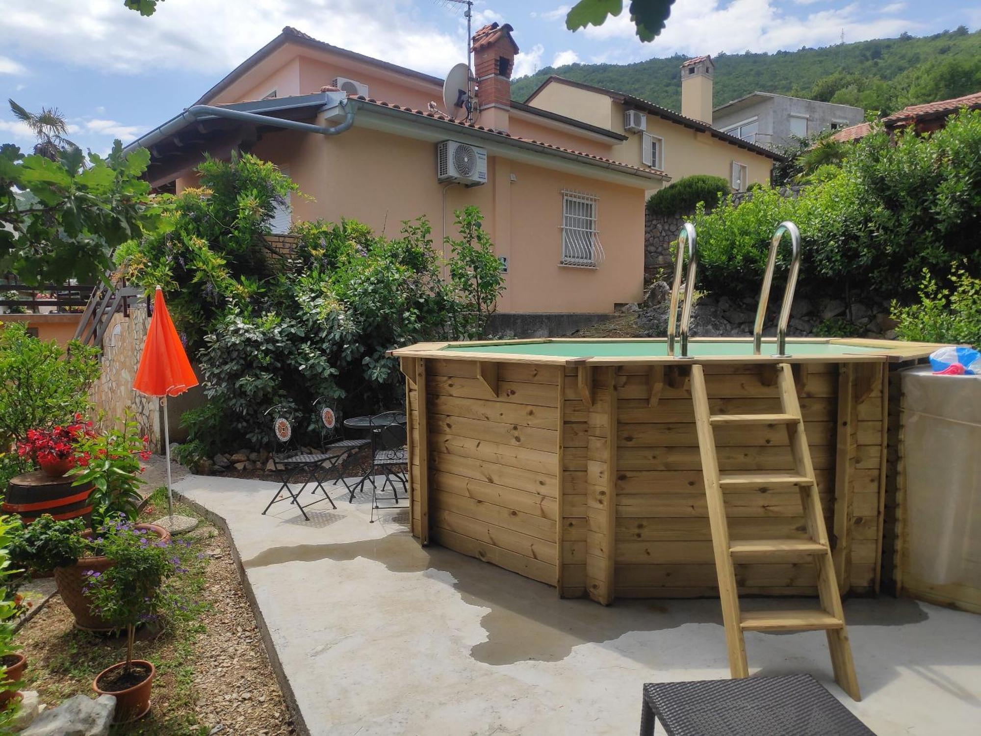 Apartment Zorka Medveja Εξωτερικό φωτογραφία