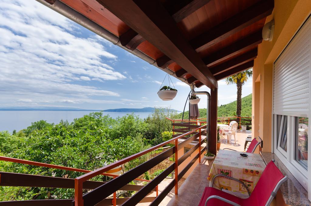 Apartment Zorka Medveja Εξωτερικό φωτογραφία