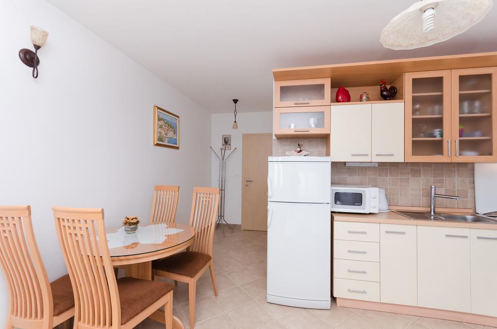 Apartment Zorka Medveja Εξωτερικό φωτογραφία